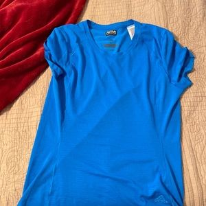 Blue Addis’s athletic top
